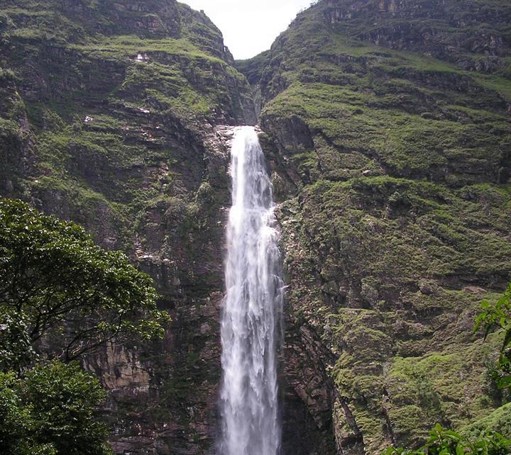 Pousada Araras Lago De Furnas サン・ジョゼー・ダ・バーハ エクステリア 写真