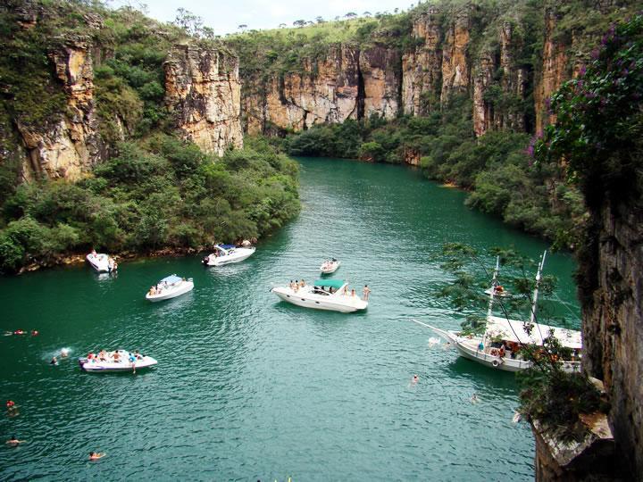 Pousada Araras Lago De Furnas サン・ジョゼー・ダ・バーハ エクステリア 写真